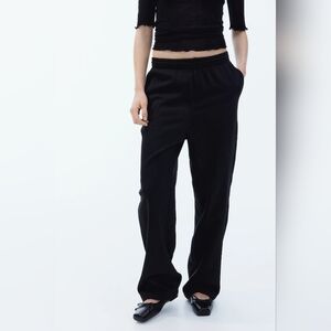 H&M - Women's Straight Leg Sweatpants